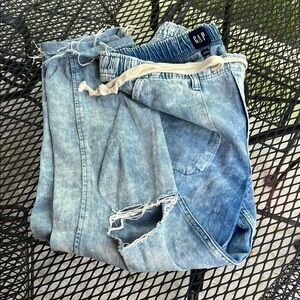 GAP Light Blue Ankle & Cropped Jeans